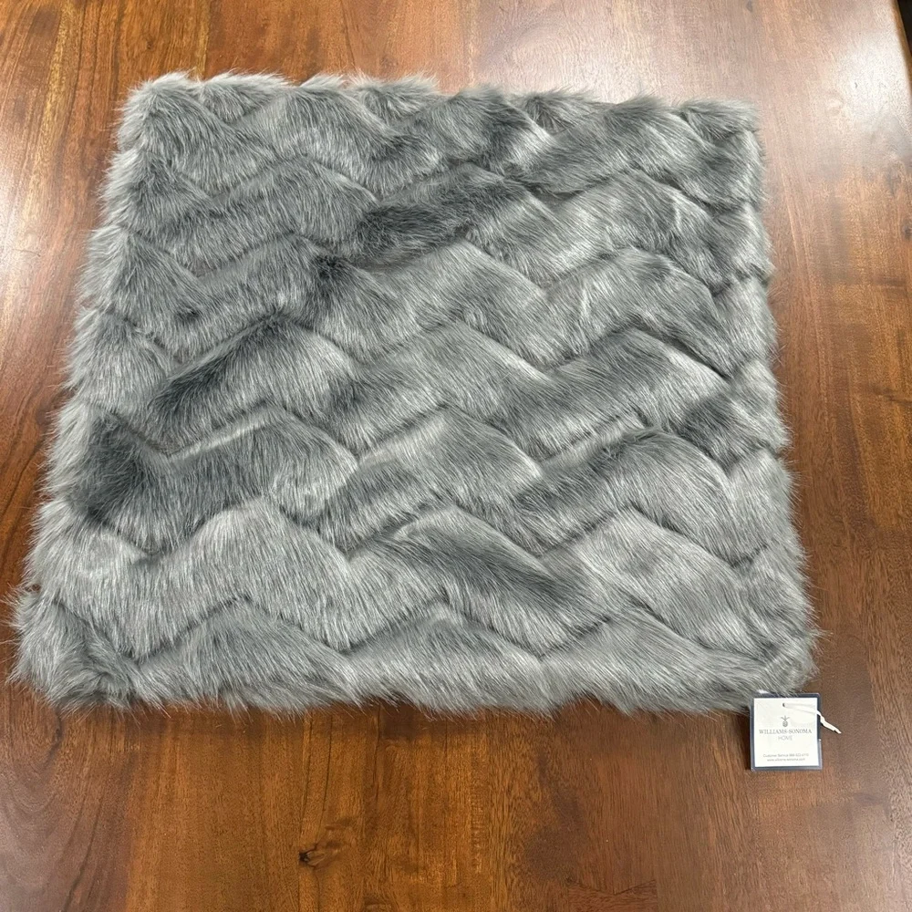 New! Williams Sonoma Home Faux Fur Chevron Pillow Cover 22in x 22in